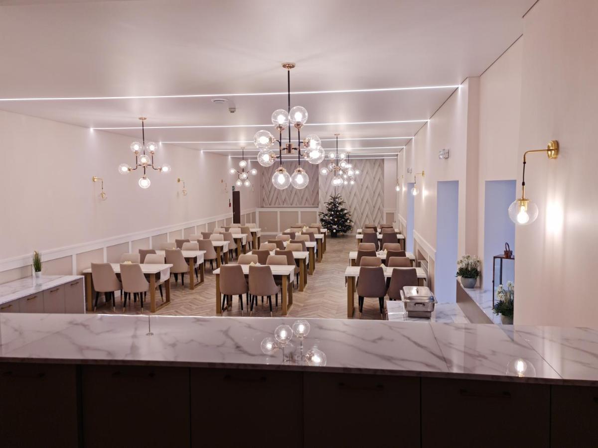 Hotel Krysztal Świeradów-Zdrój المظهر الخارجي الصورة